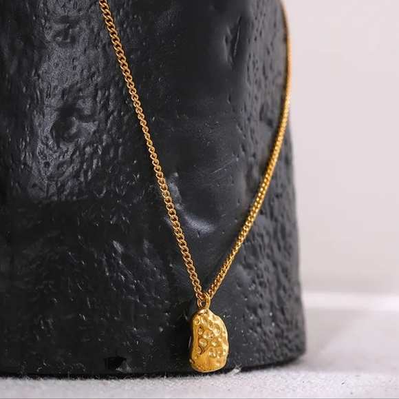 Charm Chic Pearl Drop Pendant Necklace - Picture 7 of 9